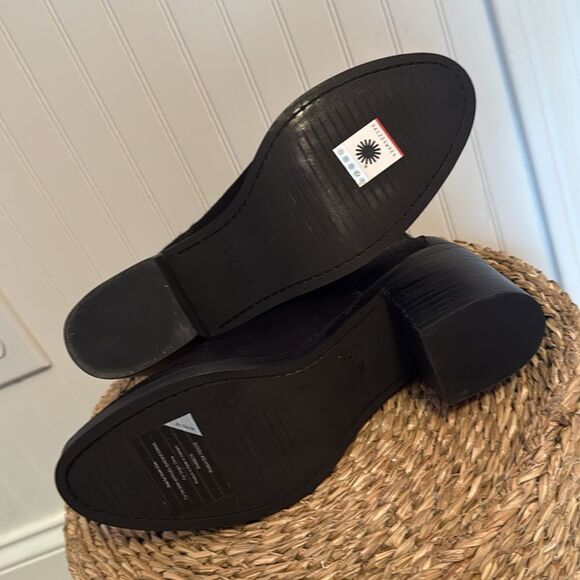 UGG BLACK CAMDEN EXOTIC COW HAIR HIGH HEEL ANKLE BOOTS, WOMEN US 10 - Picture 7 of 7